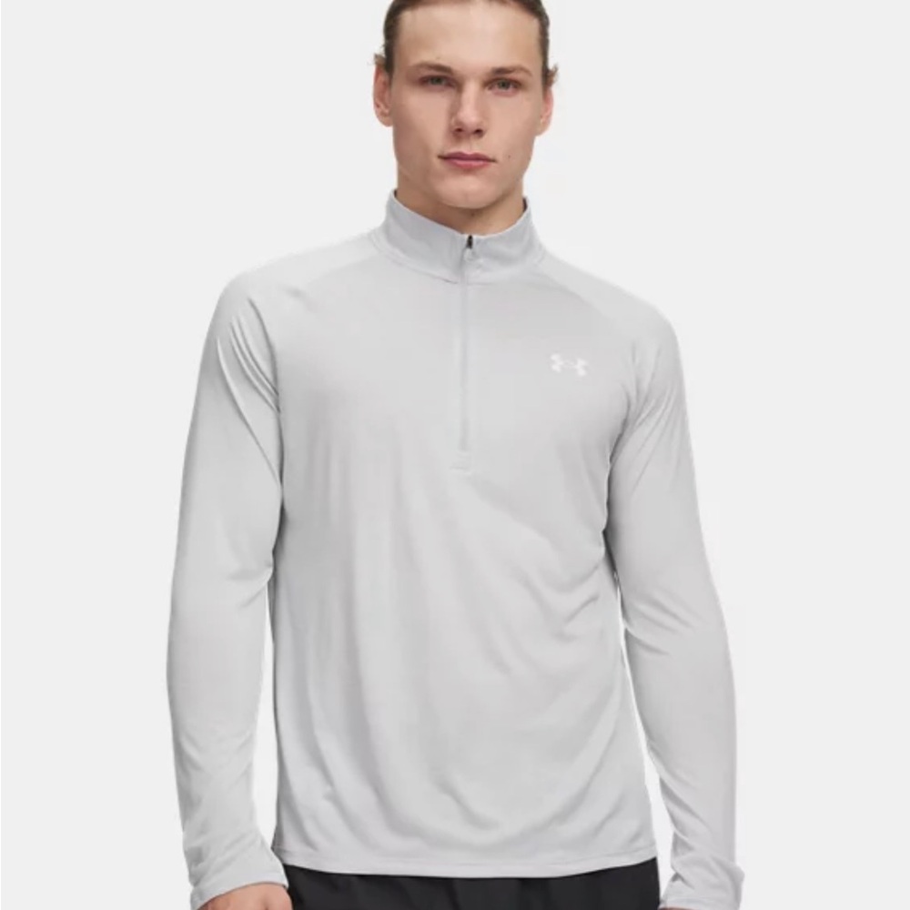UA Tech Loose Fit Quarter Zip